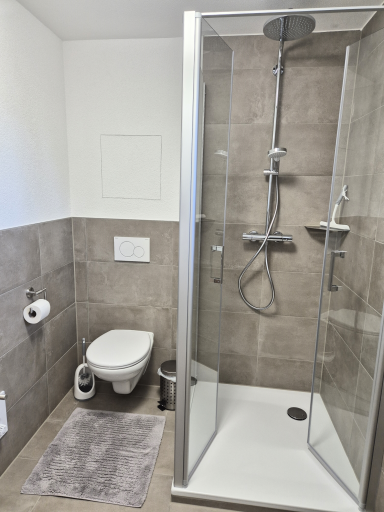 Bad // Dusche // WC